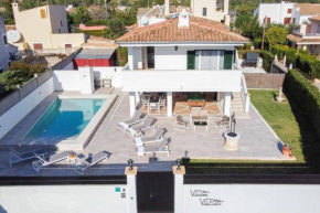 Villa Varon Blue